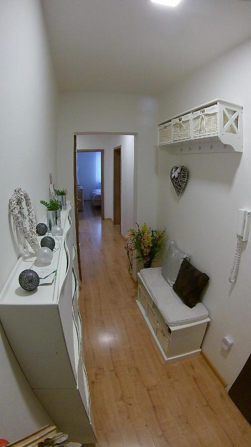Appartement Apartman Barborka à Znojmo Extérieur photo