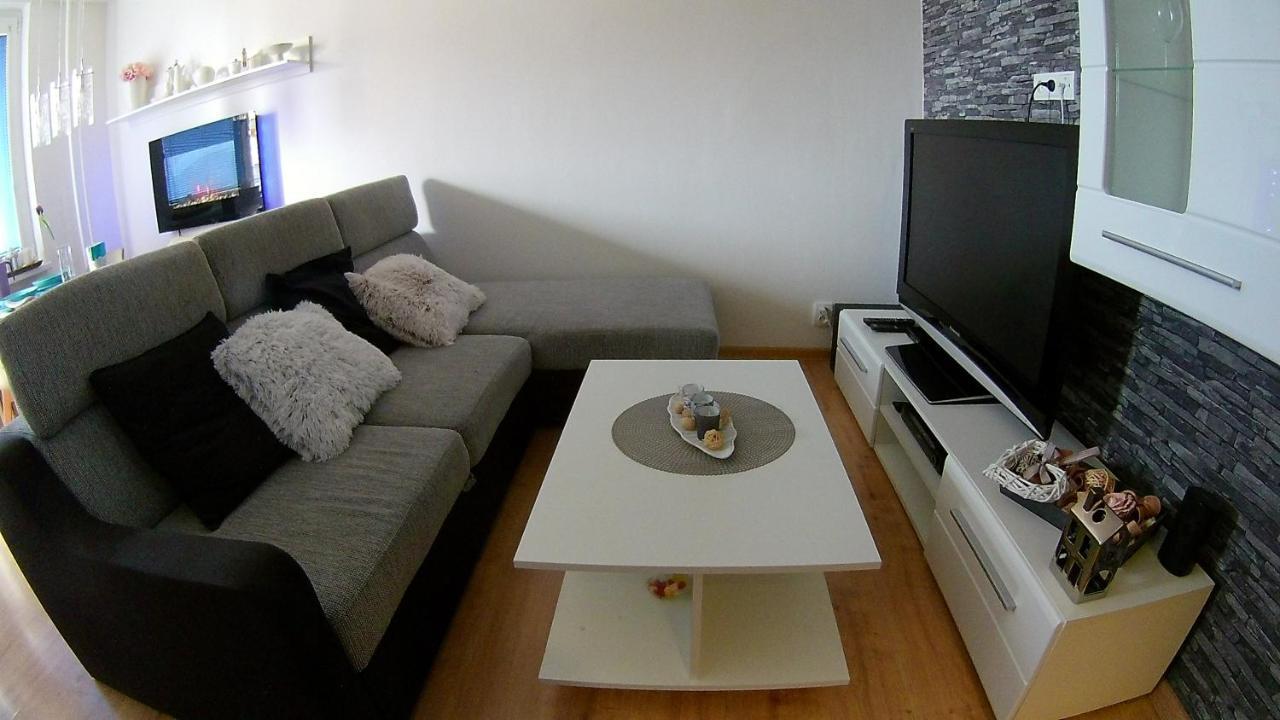 Appartement Apartman Barborka à Znojmo Extérieur photo